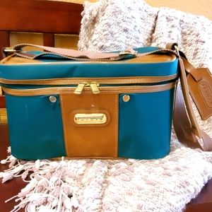Vintage Green Jaguar Train cosmetic bag